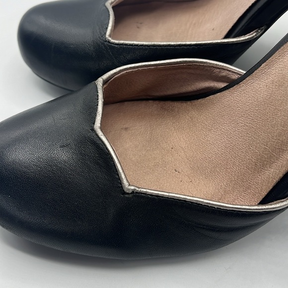 Miz Mooz ankle strap shoes - Picture 5 of 8